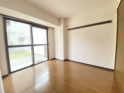 【洋室】 | サンウエスト