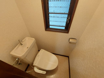 【トイレ】 | マーキス箱崎 | 別号室の写真になります。現況優先。