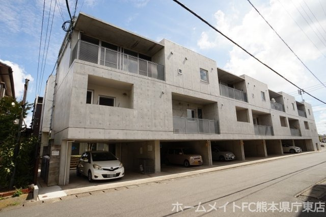 熊本市中央区出水４丁目の賃貸マンション