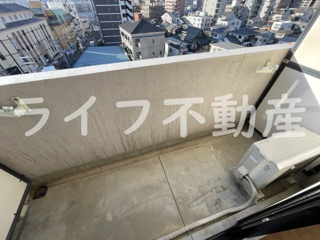 エンデバーハナのバルコニー|暖かな日差しのふりそそぐバルコニー