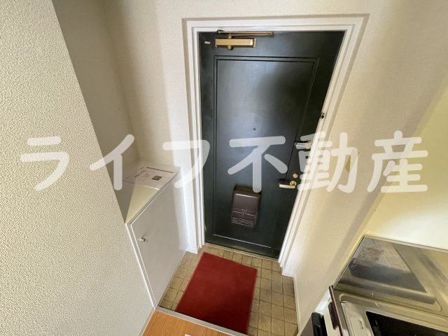 エンデバーハナの玄関|収納もある玄関です