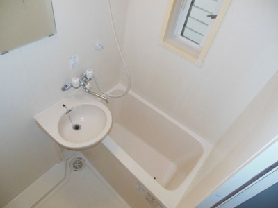 【洗面所】 | ヴィクトワール唐原 | 別号室の写真になります。現況優先。