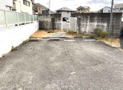 【駐車場】 | ルミエール西京極 | 【来客用駐車場】お客様が車で来られる時には、大変助かります。