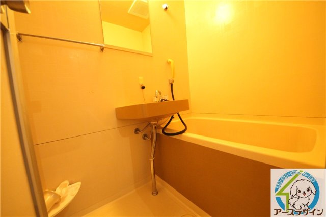 バンドーム大津和の浴室