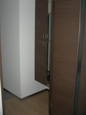 【玄関】 | エスペランサ | 別号室の写真になります。現況優先。