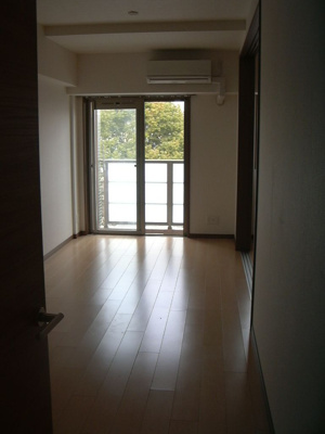 【設備】 | エスペランサ | 別号室の写真になります。現況優先。