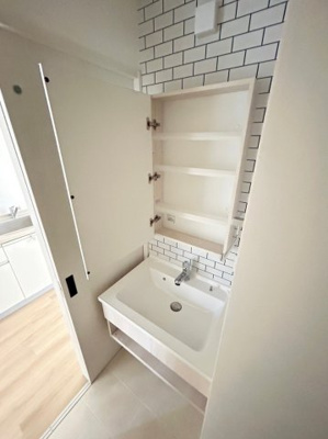 【洗面所】 | アルバトロスⅠ | 別号室の写真になります。現況優先。