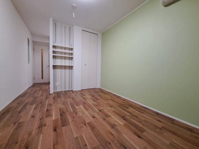 ネスト甲子園の洋室