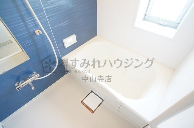 シャーメゾンアトラの浴室