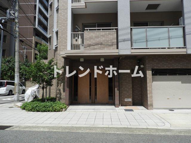 クオーレ靭本町のエントランス|選べる家電プランあり！！