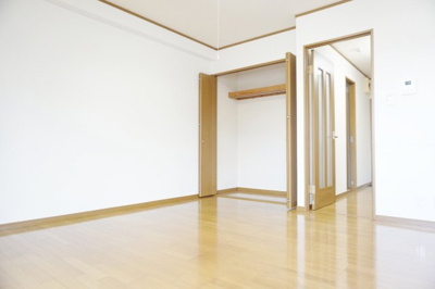 【洋室】 | ボヌール鈴木