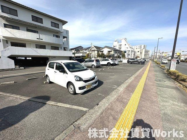 豊千ビルの駐車場|駐車場完備です