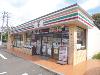 セブンイレブン横浜磯子森５丁目店まで450ｍ