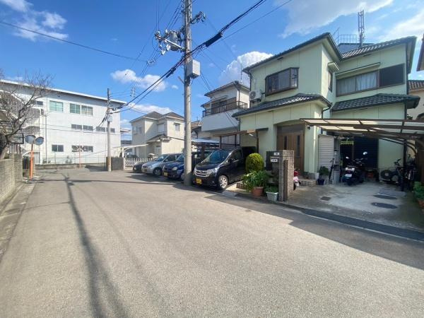 和歌山市延時　中古戸建の前面道路含む現地写真