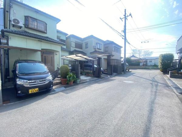 和歌山市延時　中古戸建の前面道路含む現地写真