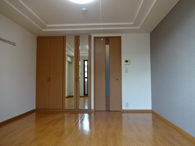 ヴェルジュール御着の居間・リビング