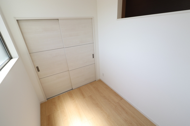 ウィンクルム・CREST 676のその他