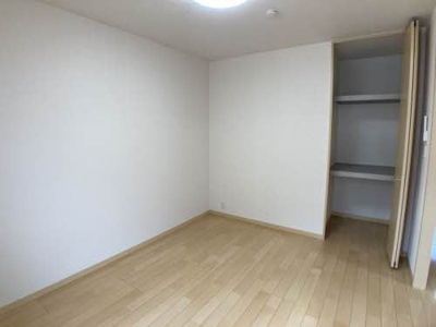 【洋室】 | エスポワールＭ