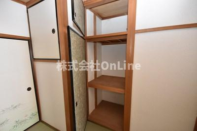 高砂町１丁目戸建賃貸の収納
