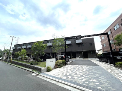 【外観】 | ビューテラス白鳥 | 小田急多摩線「栗平」駅まで徒歩8分！人気のテラスハウスです☆通勤通学はもちろん、お買い物やお出かけにもGood☆