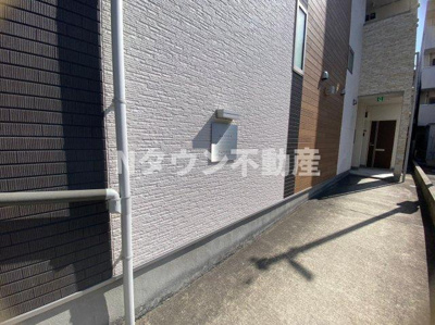 【エントランス】 | トレノハウス | ゆとりのあるエントランスです