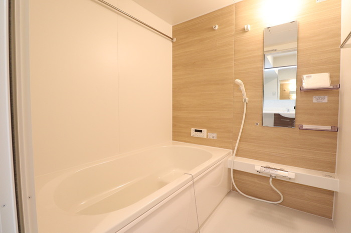 アベニール大倉山の浴室