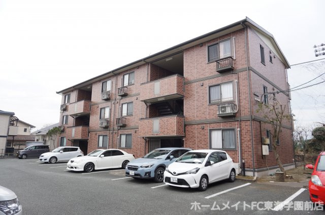 熊本市東区小峯３丁目のアパート