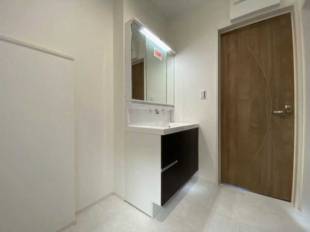 【独立洗面台】 | 行田市深水町Ⅱ　戸建住宅 | ≪1号棟≫
現地(2024年1月撮影)