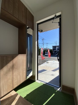 【玄関】 | 行田市深水町Ⅱ　戸建住宅 | ≪1号棟≫
現地(2024年1月撮影)