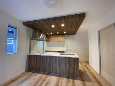 【キッチン】 | 行田市深水町Ⅱ　戸建住宅 | ≪2号棟≫オシャレな空間でくつろぎませんか？
現地(2024年1月撮影)