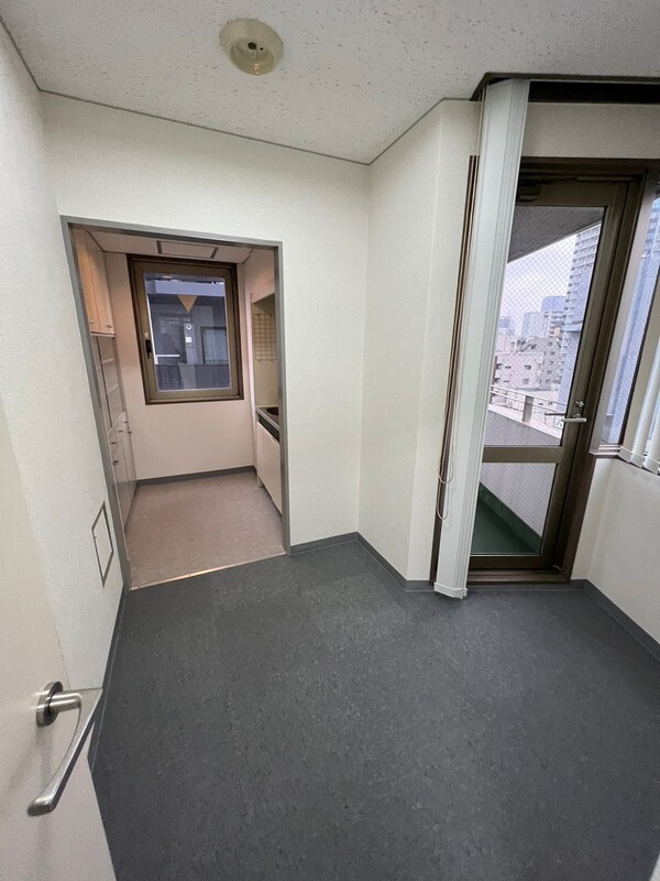 南麻布TMDビルの内装