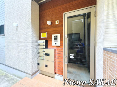 【エントランス】 | ハーモニーテラス高道町Ⅵ | ゆとりのあるエントランスです