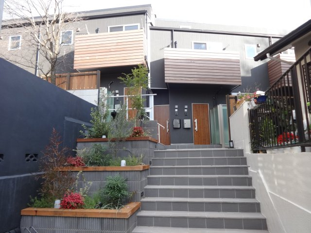 ＣＳ　ＧＡＲＤＥＮ　等々力の外観