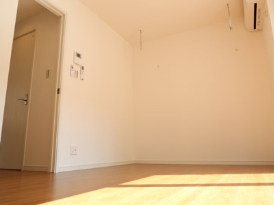 【居間・リビング】 | ロイヤルハイツ白楽