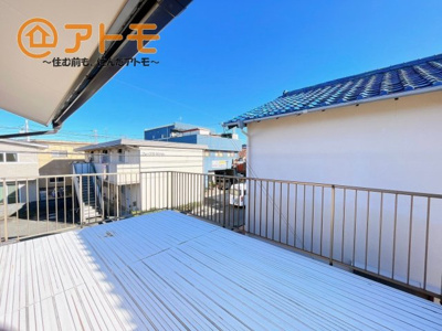 【展望】 | 沼津市日の出町　中古建て　全1棟 | やっぱり助かる広々バルコニー♪お布団や洗濯物を干せるのはもちろん、広々としたバルコニーで少しでも家事を楽ちんに！