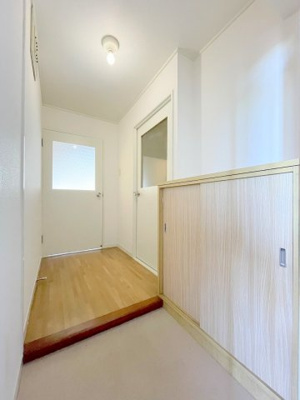 【玄関】 | ロイヤルビュー