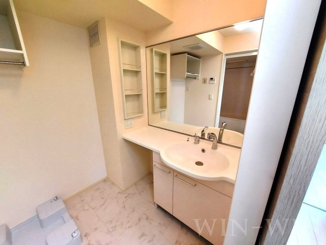 アスター若宮 Bの独立洗面台