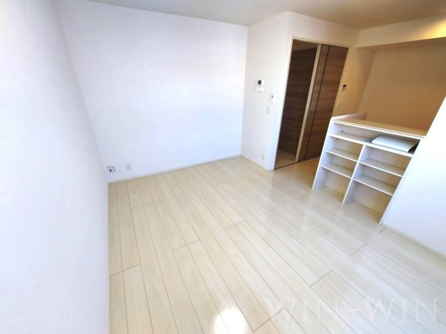 アスター若宮 Bの居間・リビング