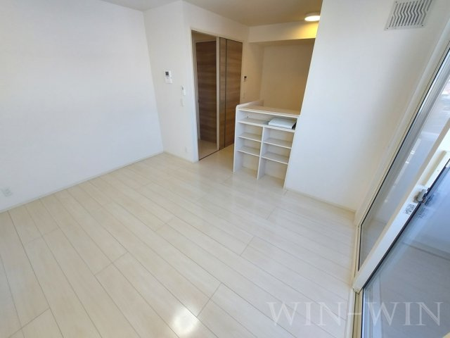 アスター若宮 Bの居間・リビング