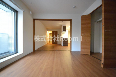 【居間・リビング】 | トライセラコート | 居間です