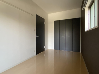 【寝室】 | インペリアル弦巻