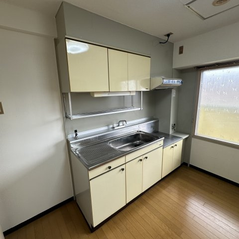 室蘭東町第２住宅のキッチン