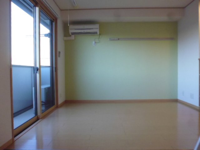 グランド ソレーユ　Bの洋室