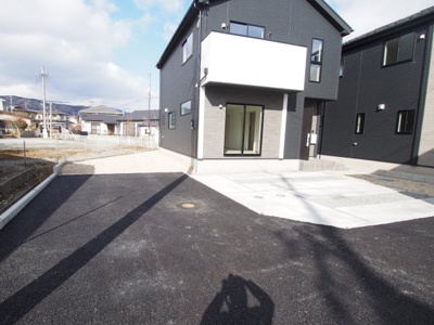 【前面道路含む現地写真】 | Ricca　伊達市田町　1期　1号棟