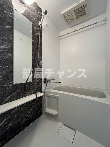 M-Luxe丸の内の浴室