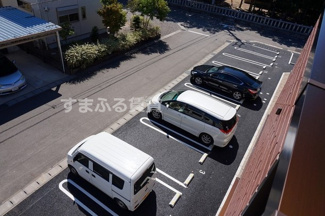 【駐車場】