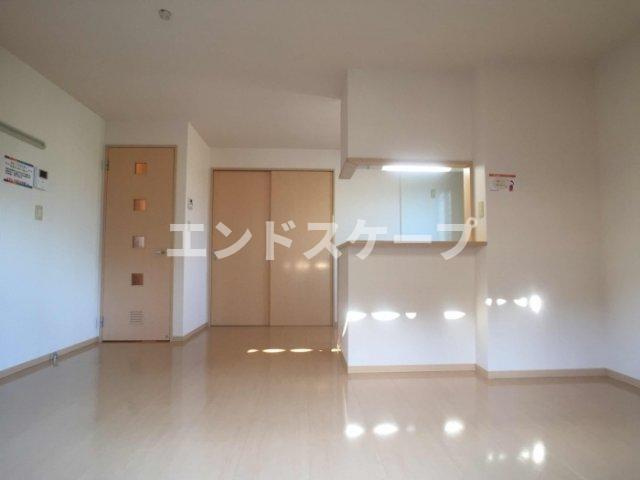 ピュールの居間・リビング|高崎、前橋、伊勢崎エリアのお部屋探しはエンドスケープまで！お客様の理想お聞かせ下さい♪