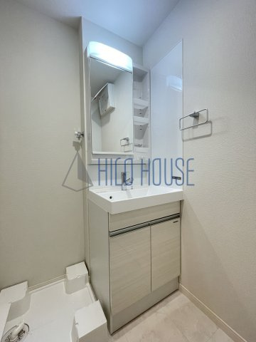 Grandirの洗面所