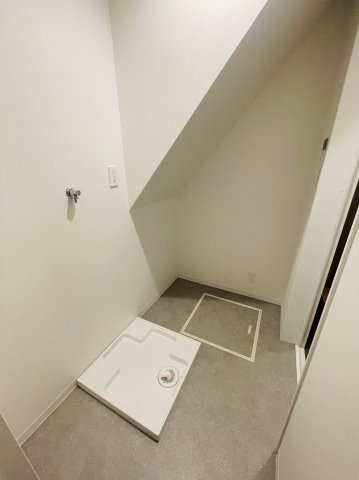 梅津北浦町のランドリースペース