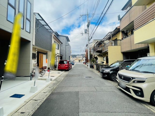 梅津北浦町の前面道路含む現地写真